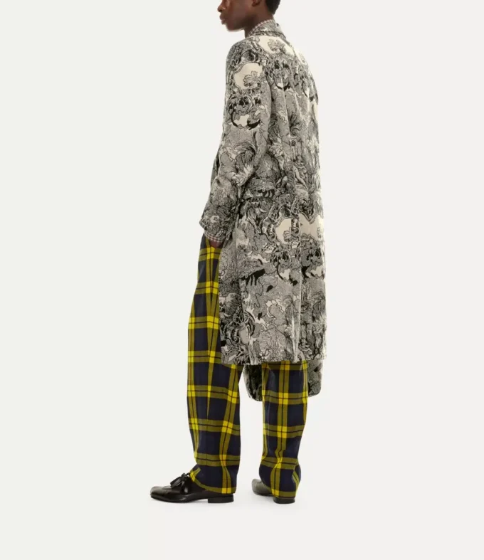 Klasyczny płaszcz dwurzędowy